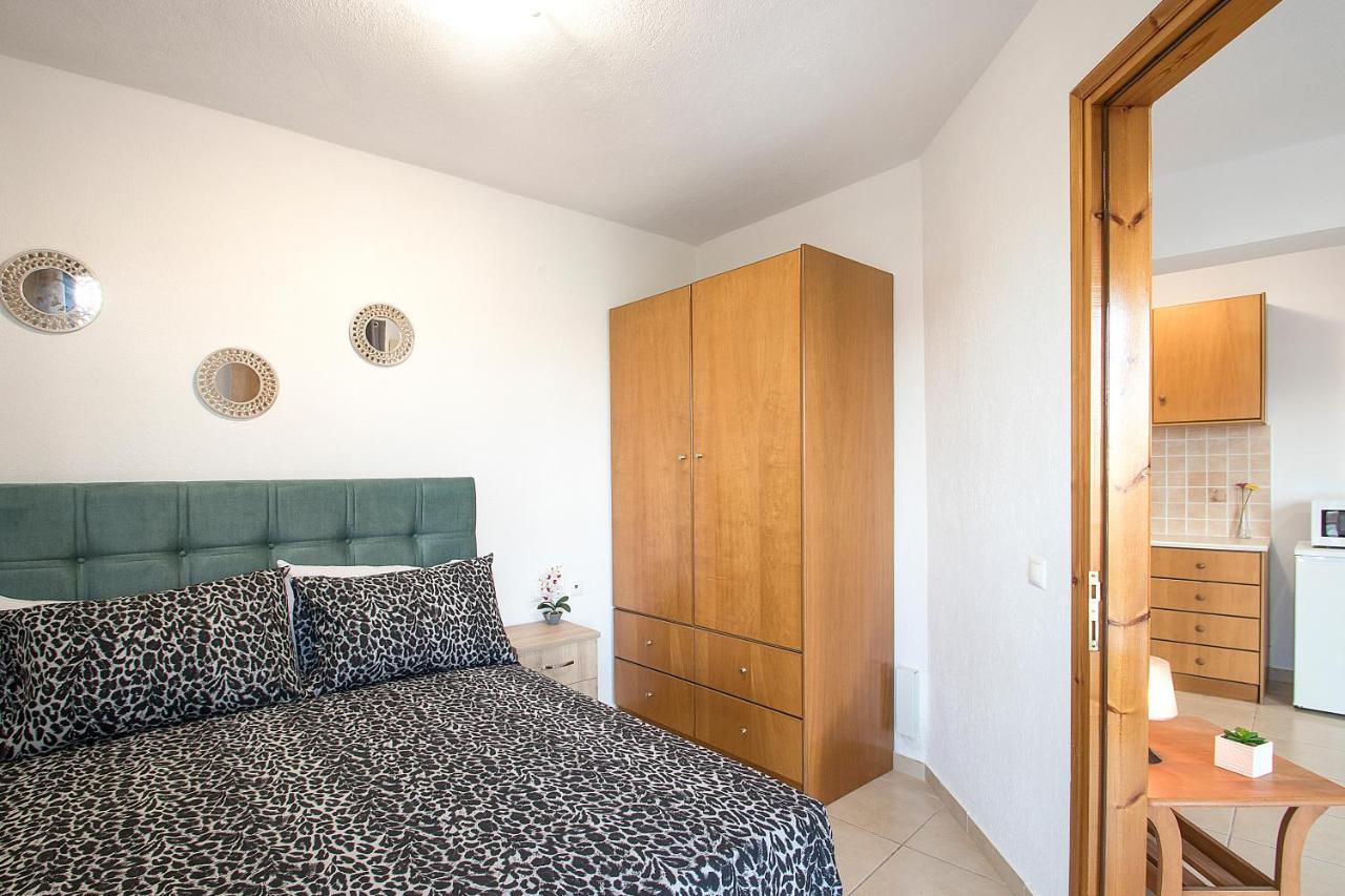 D & E Apartments Szkiáthosz Kültér fotó